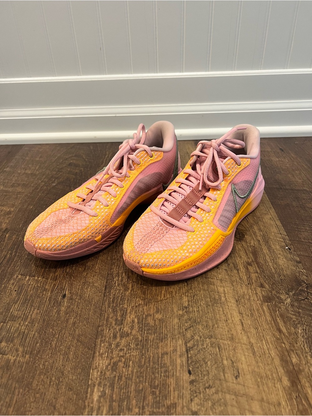 Nike Women's Pink and Orange Athletic Sneakers